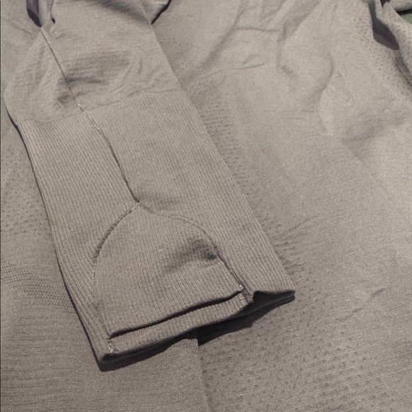 Lululemon Swifty Tech Long Sleeve 2.0 - Picture 5 of 5